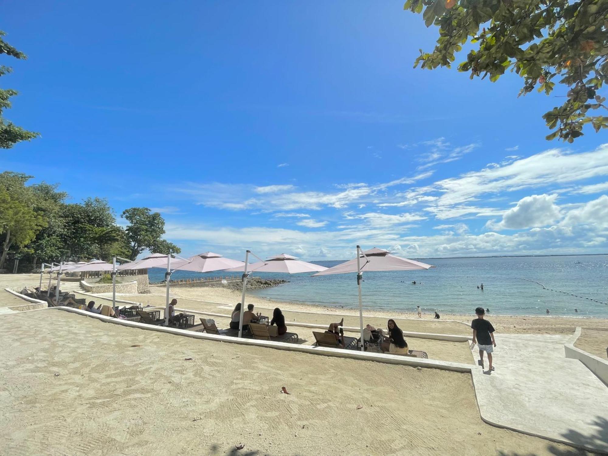 The Beach Suite At The Mactan Newtown Lapu-Lapu City Exteriér fotografie